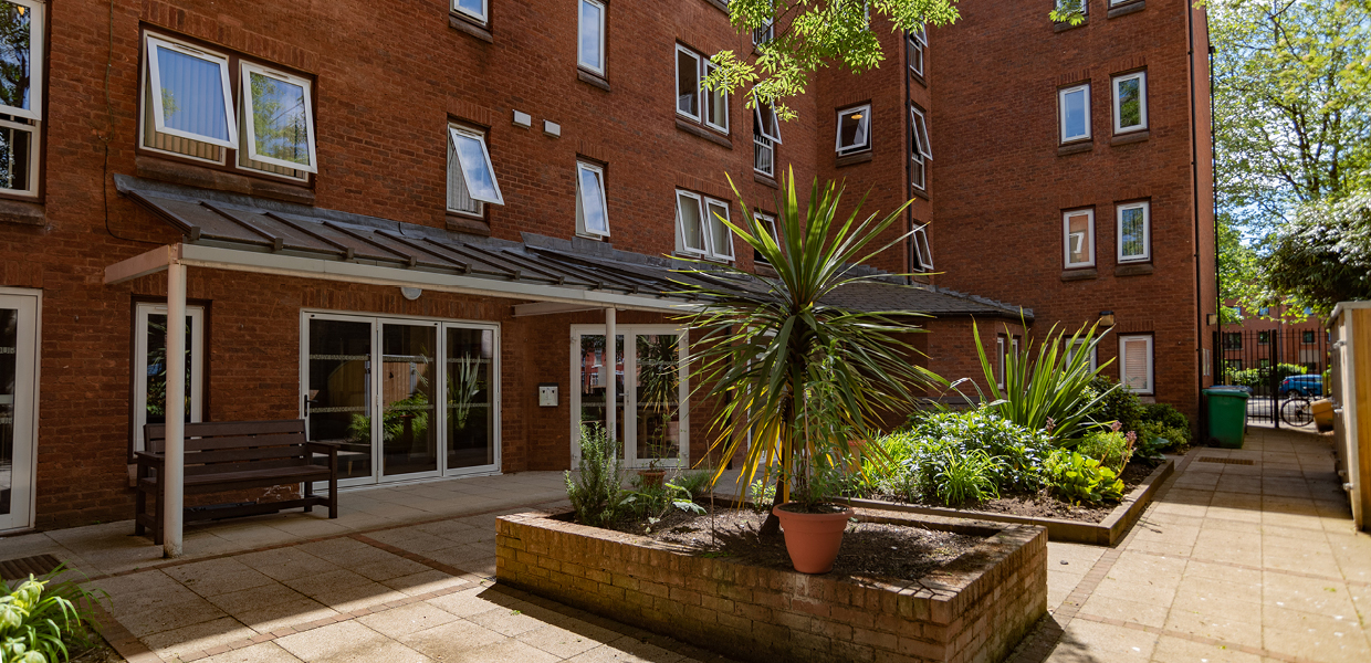 homes-for-over-55s-arawak-walton-housing-association